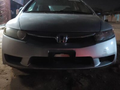 Honda civic 2010